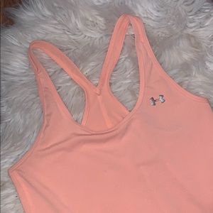 Under Armour Tops - UNDER ARMOUR TANK💕 Under Armour Tops - UNDER ARMOUR TANK💕